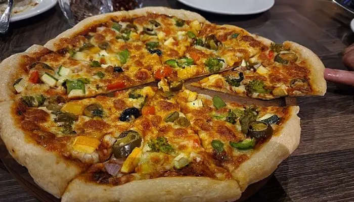 Chi-Chi’s Pizza Menu And Prices fullmenuprices.com